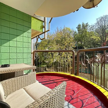 Center * 사라예보