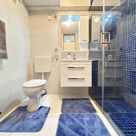 Apartmán Center *
